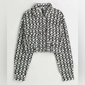 H&M zig-zag cropped jacket